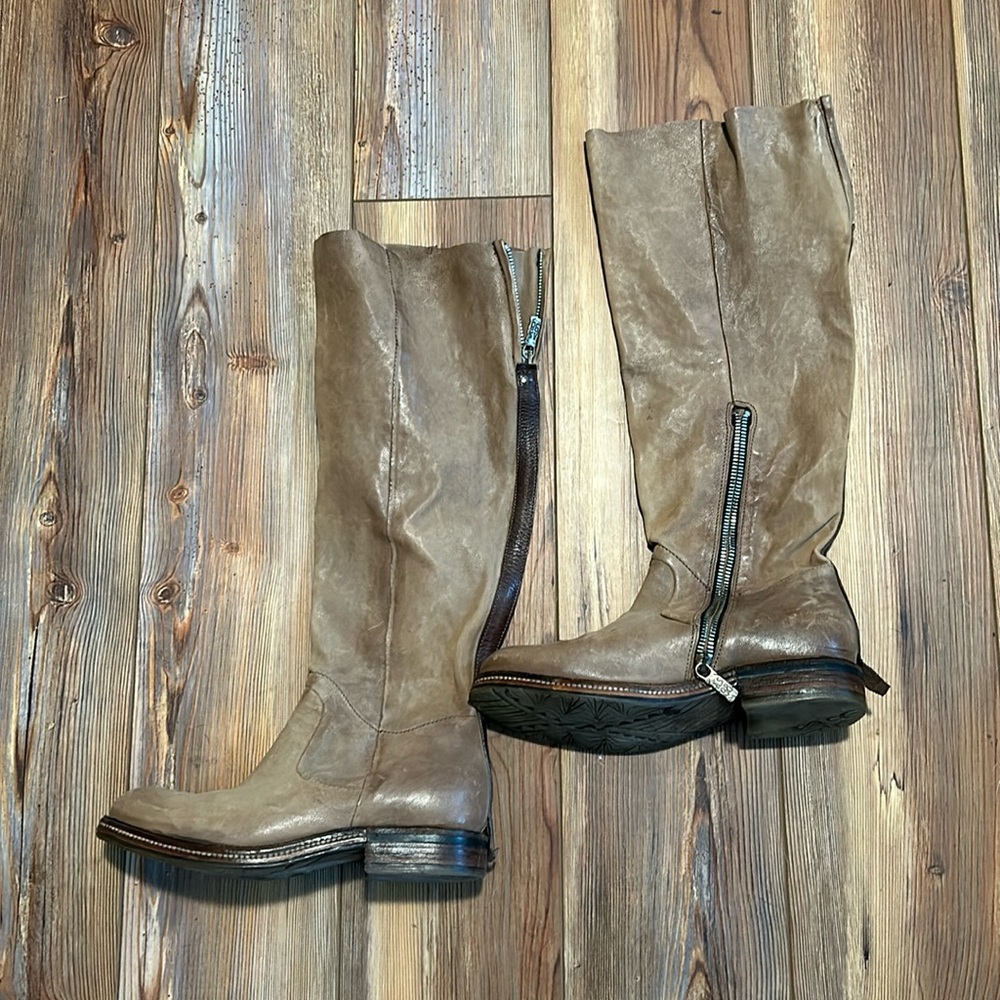AS98 knee high boot
